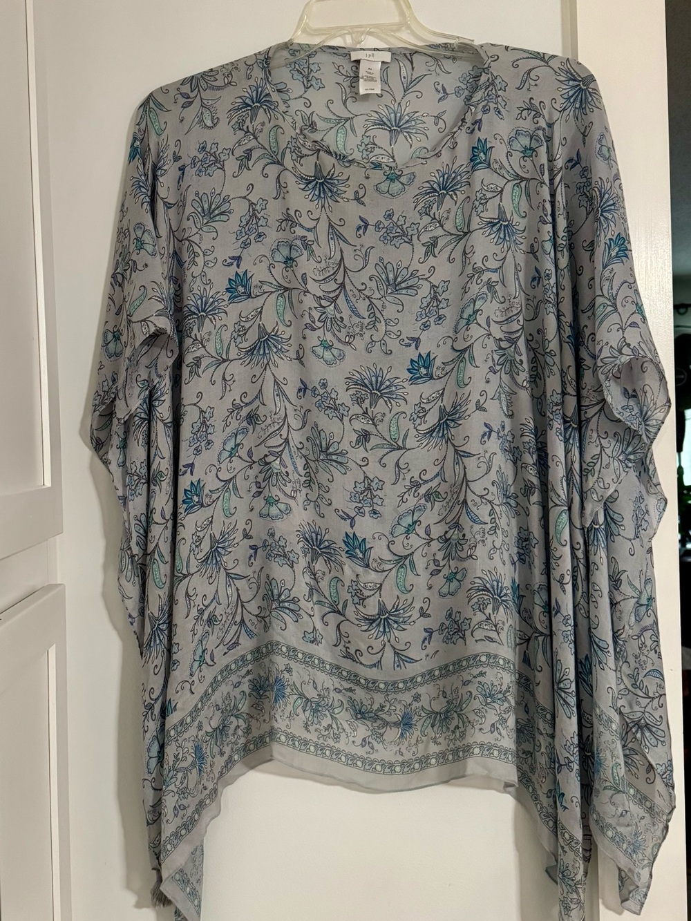 J.jill Handkerchief Style Poncho - Perfect for the Fall!